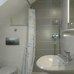 Am - *