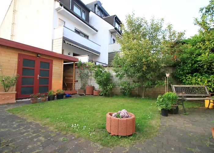 Am - Homestay Cologne
