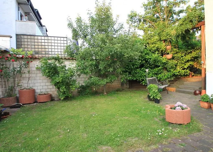 Am - Homestay Cologne